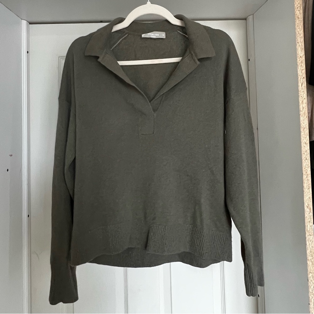 Everlane cashmere sweater in dark green